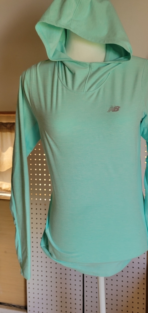 New Balance Dry turquoise/green‎ ladies pullover size Small hoodie